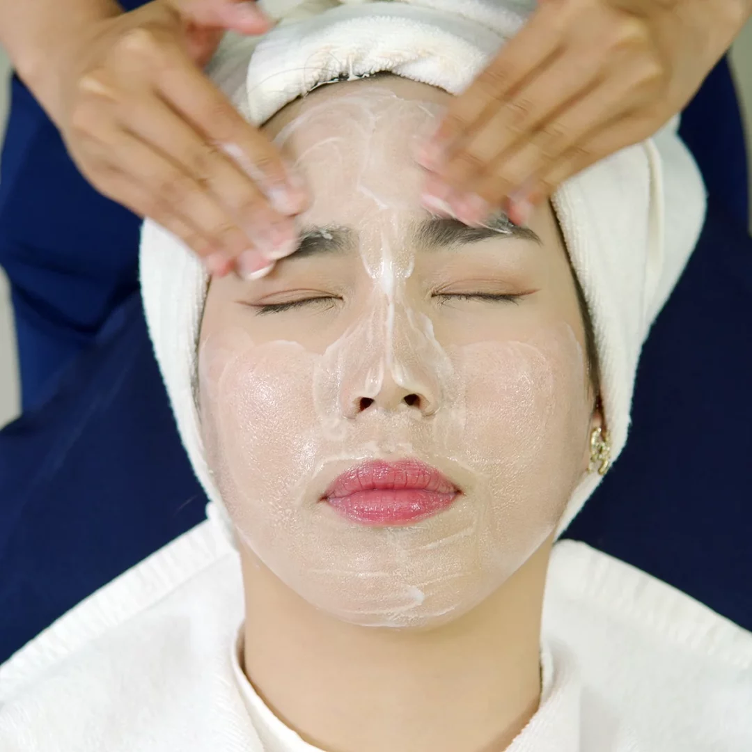 รู้สึกได้ถึงความเรียบเนียนและสดใสหลังทำทรีทเมนท์