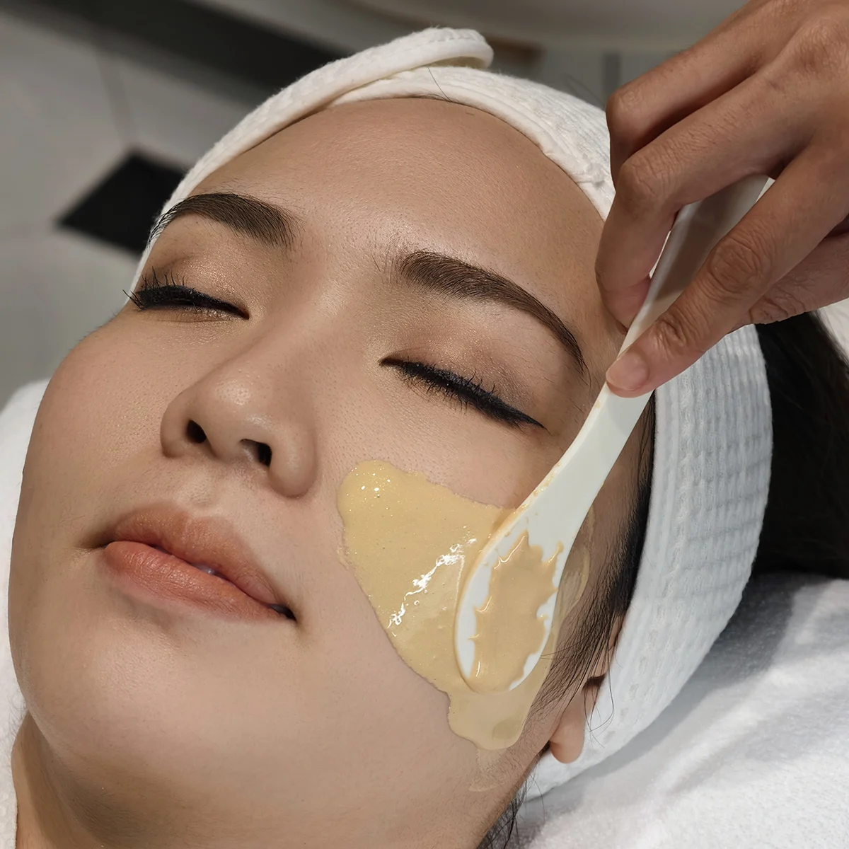 ผิวเนียน โกลว์ขึ้นจริง หลังได้ลองทรีทเมนท์สูตรลับ