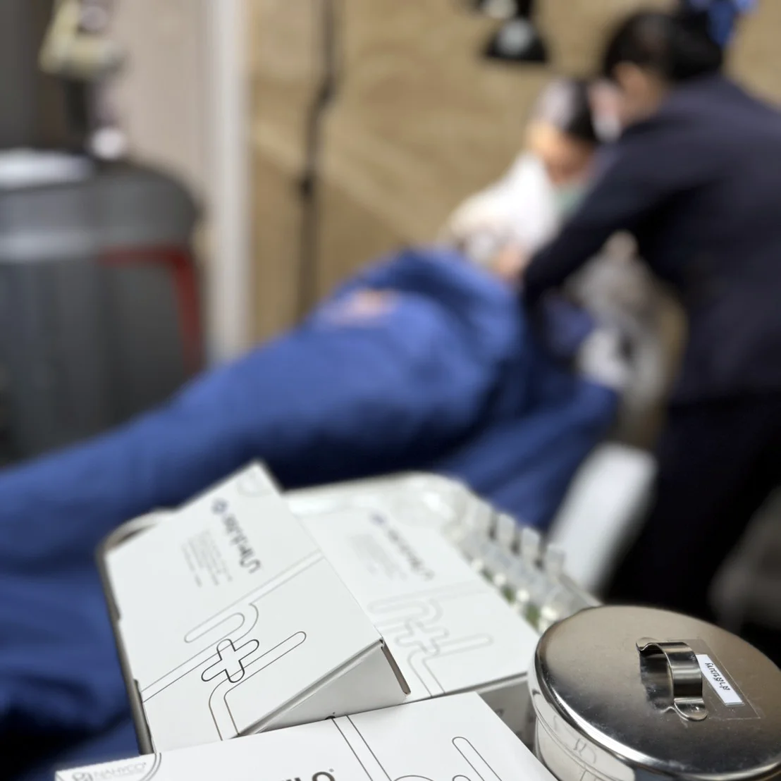 profhilo-injection-vip-case-dlovevery-clinic