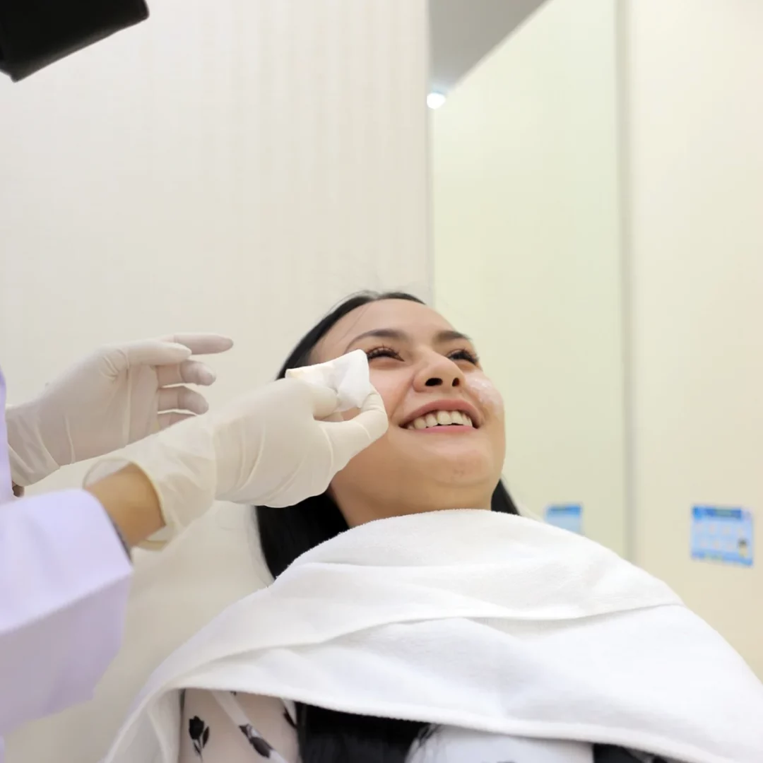 ถอดรหัสหน้าโทรม สู่หน้าสวยใส ด้วยฟิลเลอร์ใต้ตา ไม่เจ็บอย่างที่คิด