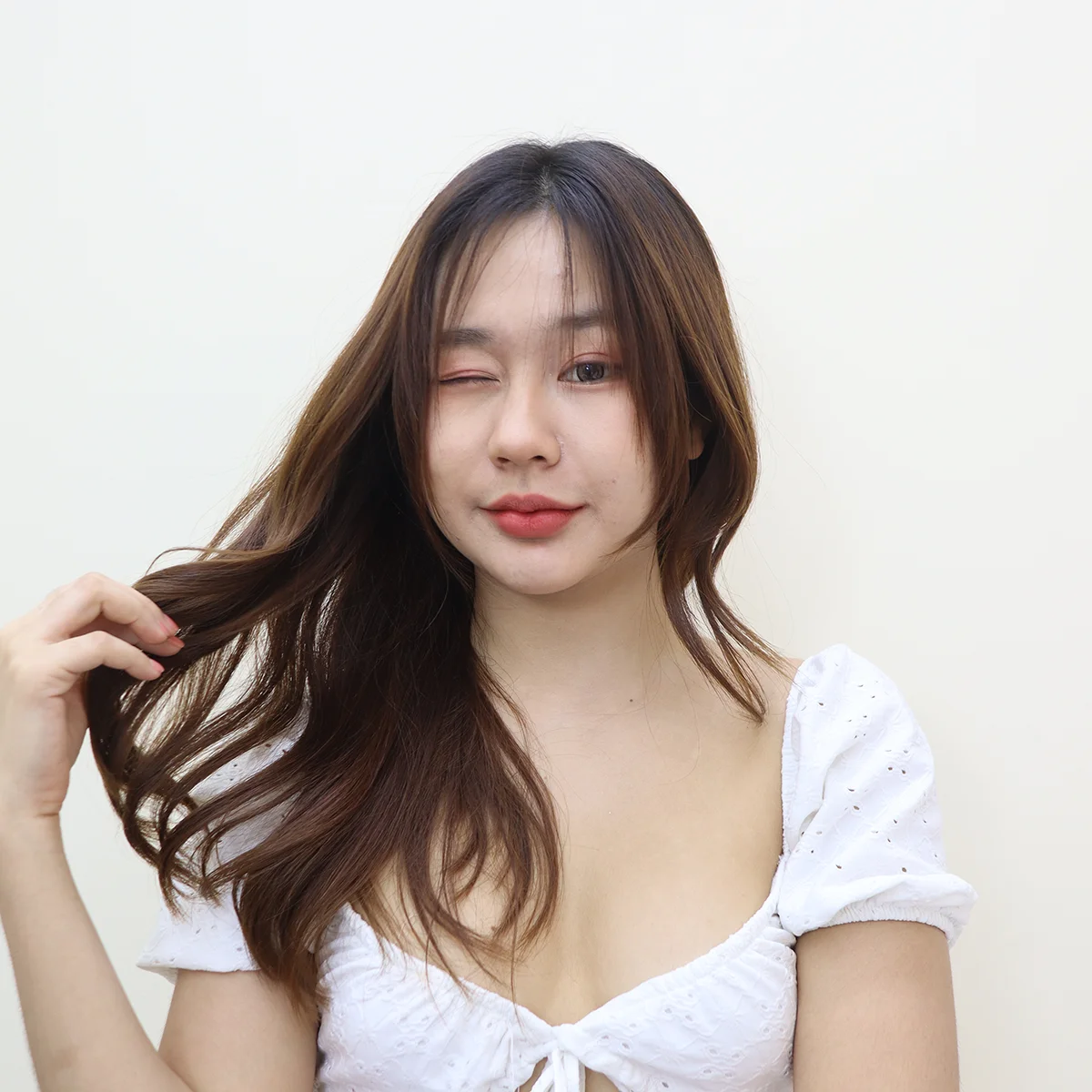 5 เหตุผลที่คุณควรรักษาสิวกับหมอตาร์ ถ้าไม่อยากหน้าช้ำและเลี้ยงไข้