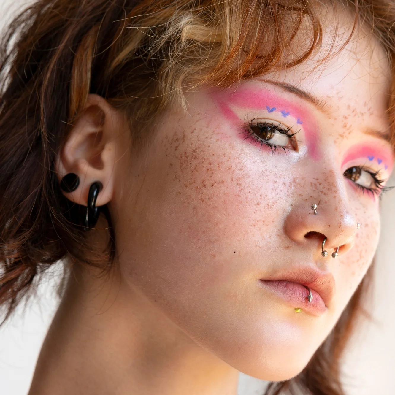 ร้านสัก สักกระ ที่หน้า แฟชั่นใหม่