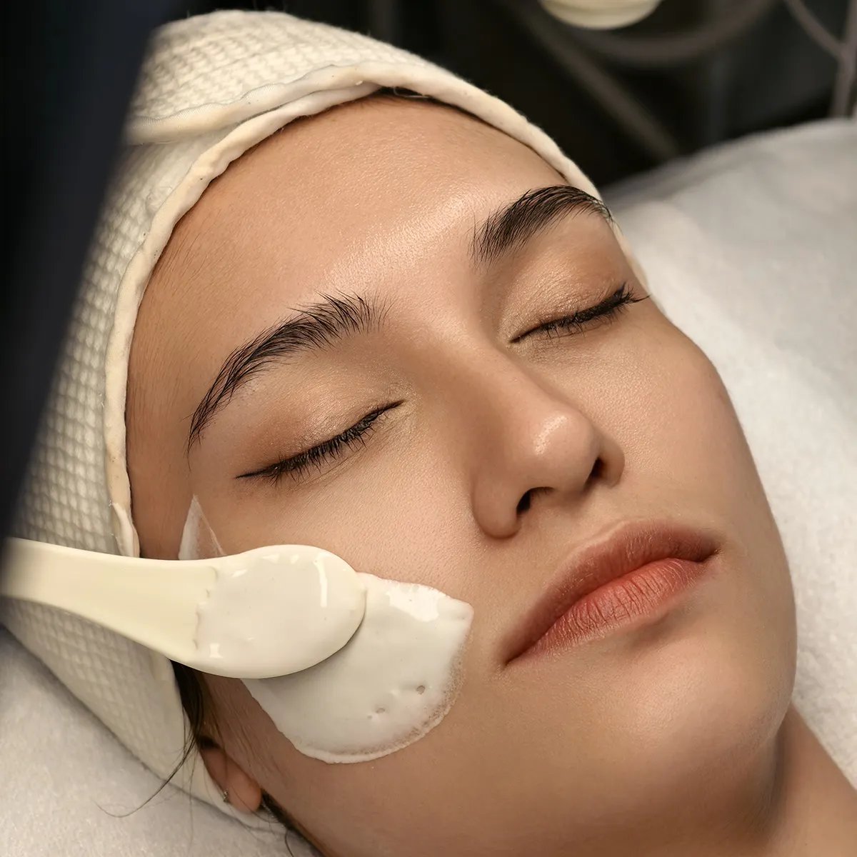 [รีวิวทรีทเมนท์สำหรับคนหน้าแห้ง] เปลี่ยนผิวลอกแห้ง ให้เนียนนุ่มใน ด้วย D’ Aura Plus